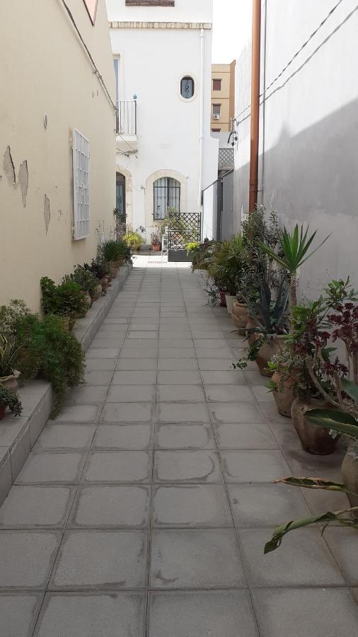 Il Cortile Della Patrona Daire Siraküza Dış mekan fotoğraf