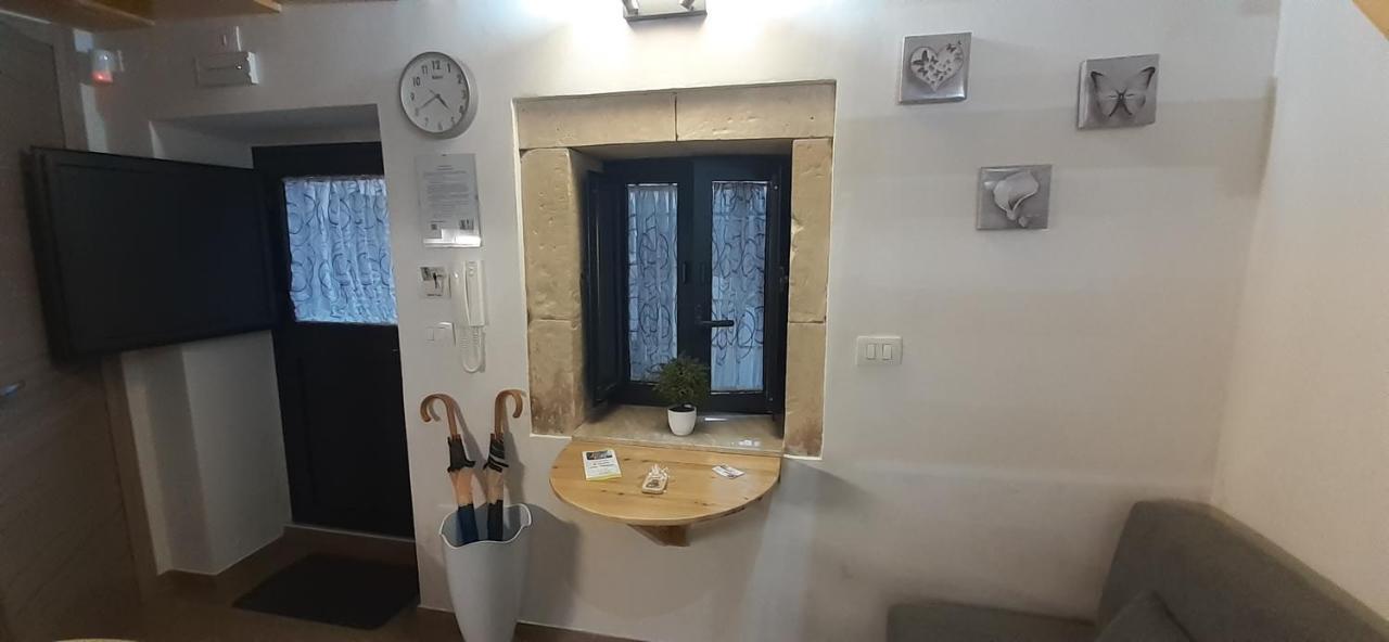 Il Cortile Della Patrona Daire Siraküza Dış mekan fotoğraf