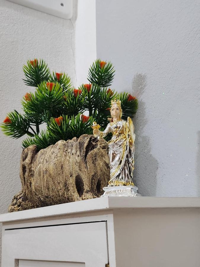 Il Cortile Della Patrona Daire Siraküza Dış mekan fotoğraf