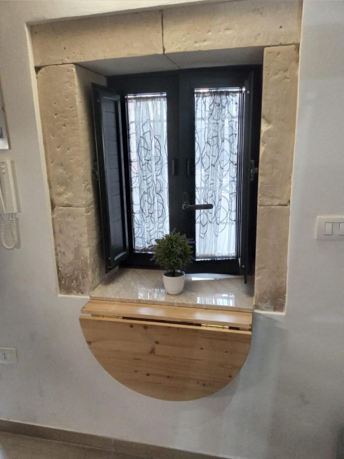 Il Cortile Della Patrona Daire Siraküza Dış mekan fotoğraf
